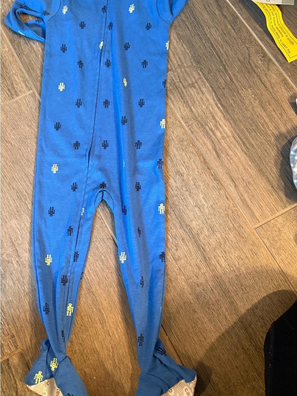 Set of 3 BNWT Pajamas kids